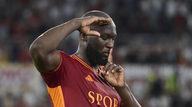 Romero Lukaku Berseragam AS Roma