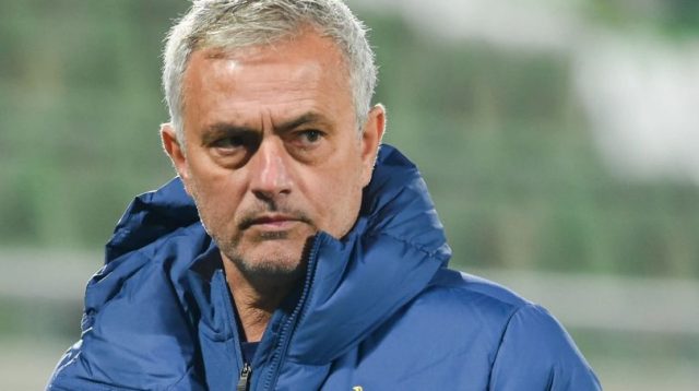 Nada Kesal Jose Mourinho Bahas Tottenham