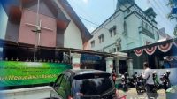 Top 3 Dunia; Survei Ungkap Warga Indonesia Taat Beribadah dan juga  Gereja St. Ann Dijual ke Komunitas Muslim