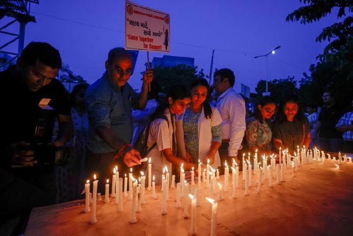 Anak 4 Tahun Diperkosa Picu Demo dalam tempat Mumbai, Sekolah Ditutup hingga Akses Jaringan Siber Diputus