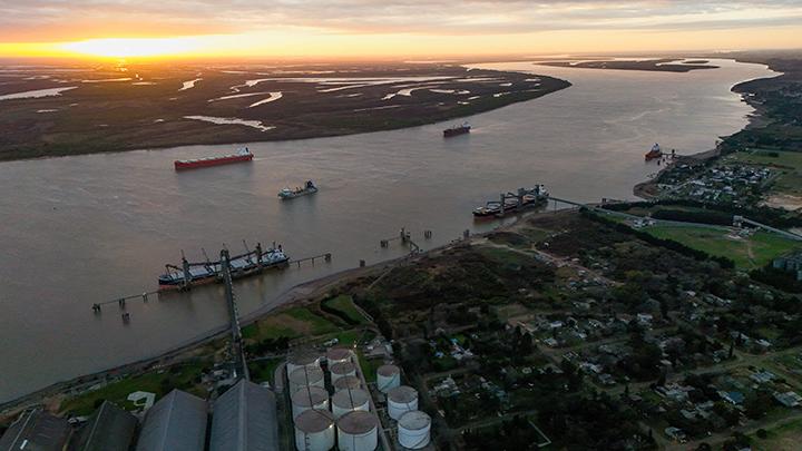 Diduga Terpajan Cacar Monyet Mpox, Argentina Karantina Kapal Kargo dari Liberia