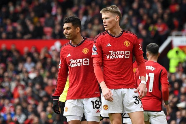 McTominay, Fulham dilaporkan optimistis bisa mendapatkan jasa Scott McTominay di musim panas ini. Mereka yakin Manchester United mau menjual