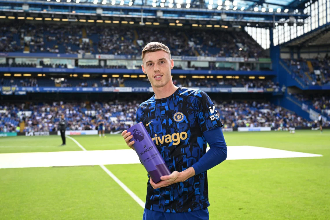 Chelsea memberi Cole Palmer hadiah usai tampil apik musim lalu. Gelandang serang The Blues itu diberi kontrak baru, yang membuatnya bertahan sampai 2033