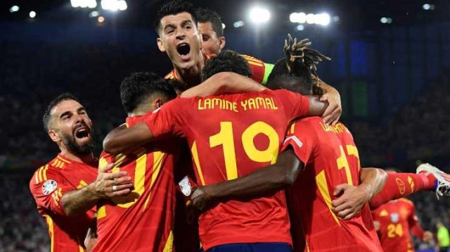 Hasil UEFA Nations League: Main 10 Orang, Timnas Spanyol Kalahkan Swiss 4-1, Fabian Ruiz Bikin Brace