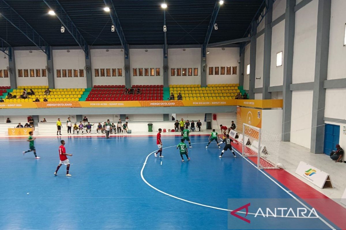 NTT bungkam Jawa Timur 6-4 pada laga perdana futsal PON